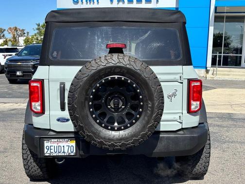 2023 Ford Bronco Base