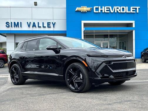 2025 Chevrolet Equinox EV RS