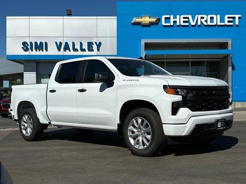 2025 Chevrolet Silverado 1500 Custom