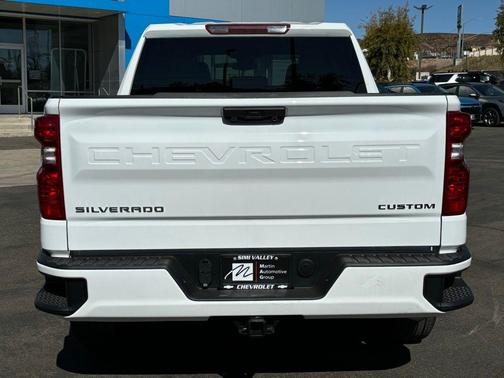 2025 Chevrolet Silverado 1500 Custom