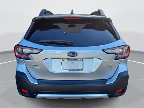 2025 Subaru Outback Limited XT