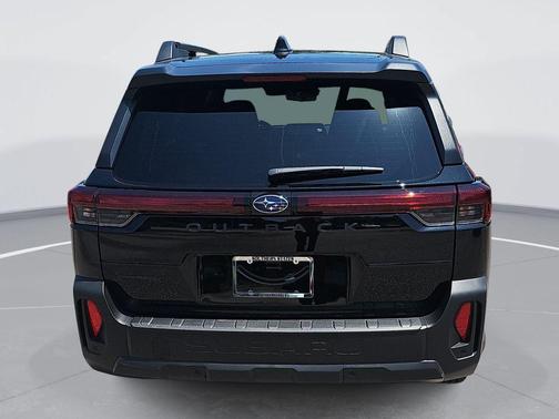 Crystal Black Silica 2026 Subaru Outback Touring XT