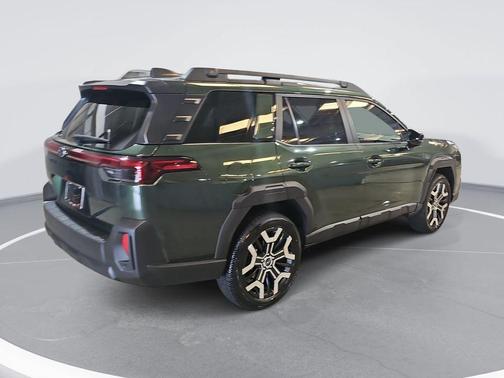 Deep Emerald Green Pearl 2026 Subaru Outback Touring XT