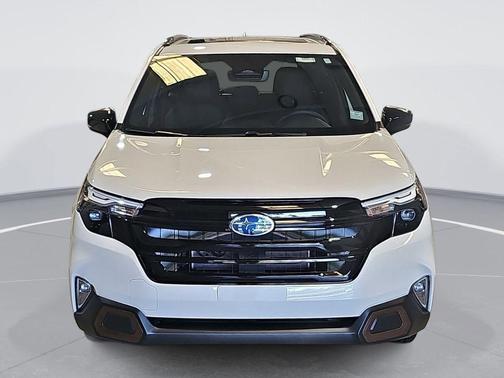 Crystal White Pearl 2026 Subaru Forester Hybrid Sport