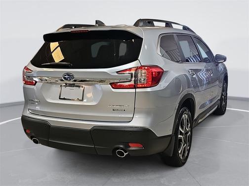 2025 Subaru Ascent Touring 7-Passenger