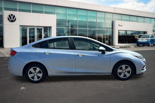 2017 Chevrolet Cruze LS