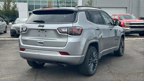 2022 Jeep Compass Altitude