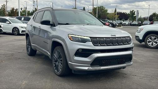 2022 Jeep Compass Altitude