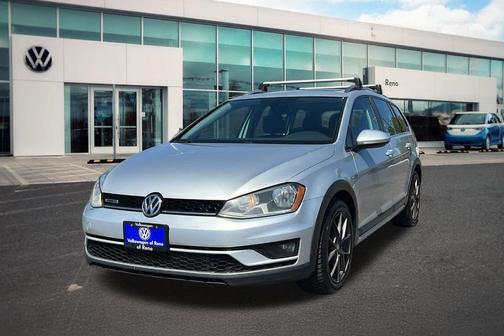2017 Volkswagen Golf Alltrack TSI SE