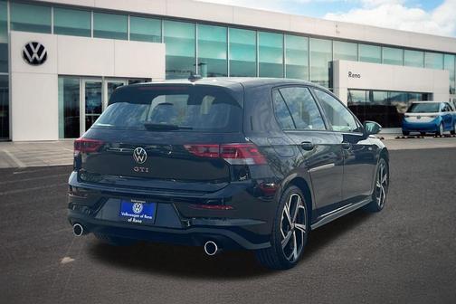 2025 Volkswagen Golf GTI 2.0T SE