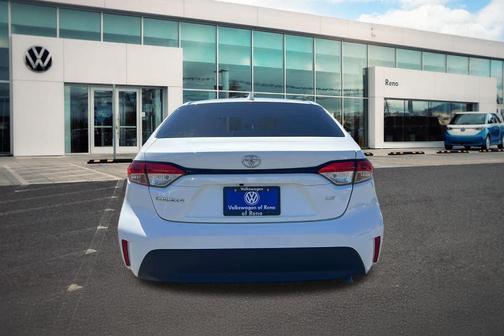Ice 2023 Toyota Corolla LE
