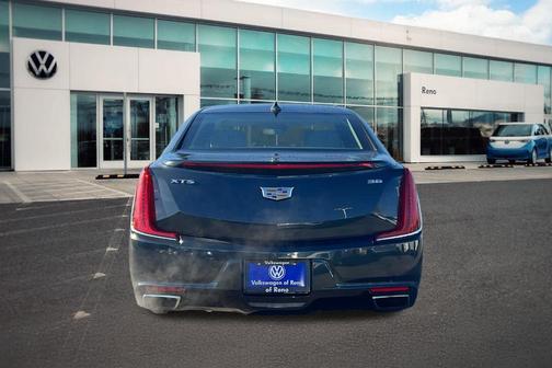 2018 Cadillac XTS Premium Luxury