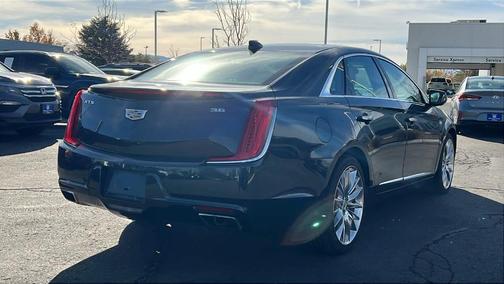 2018 Cadillac XTS Premium Luxury