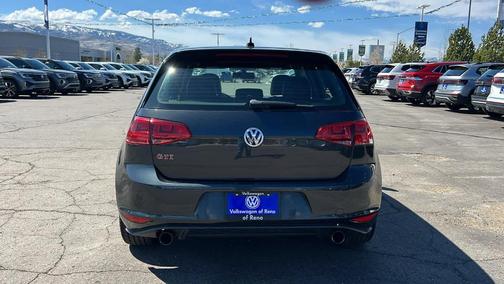 2016 Volkswagen Golf GTI Autobahn w/ Performance 4-Door