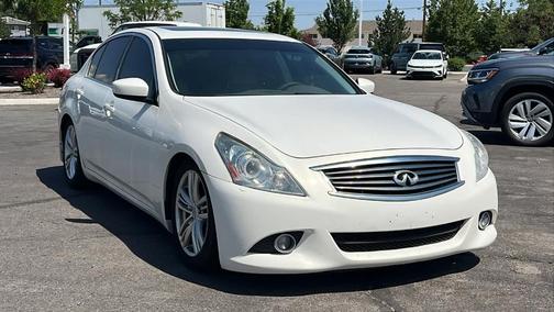 2013 INFINITI G37x Base