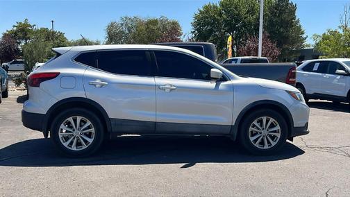 2017 Nissan Rogue Sport S