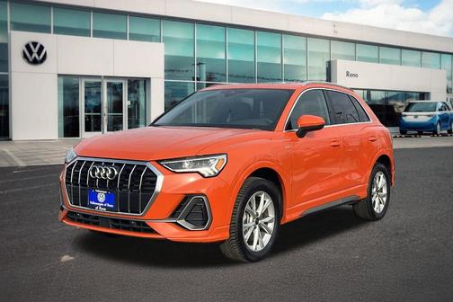 2023 Audi Q3 45 S line Premium