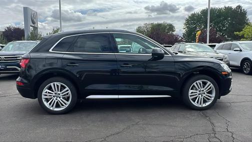 2019 Audi Q5 2.0T Premium Plus