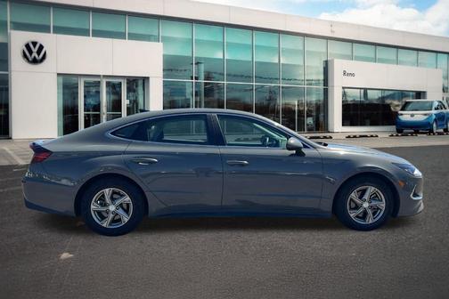 2021 Hyundai SONATA SE