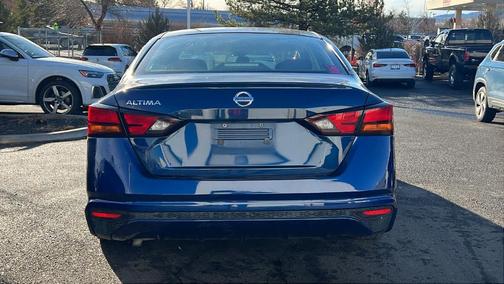 2022 Nissan Altima 2.5 S