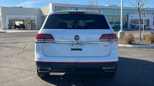 2022 Volkswagen Atlas 3.6L SE w/Technology