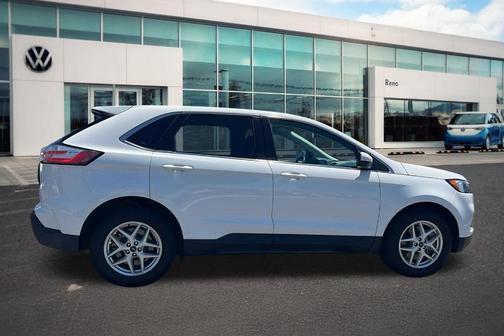Oxford White 2022 Ford Edge SEL
