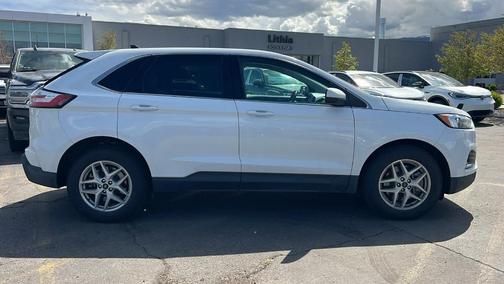 Oxford White 2022 Ford Edge SEL