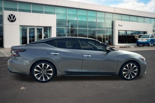 Gun Metallic 2020 Nissan Maxima 3.5 Platinum
