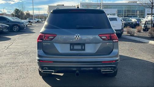 2020 Volkswagen Tiguan 2.0T SE R-Line Black