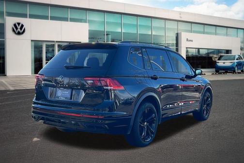 2024 Volkswagen Tiguan 2.0T SE R-Line Black