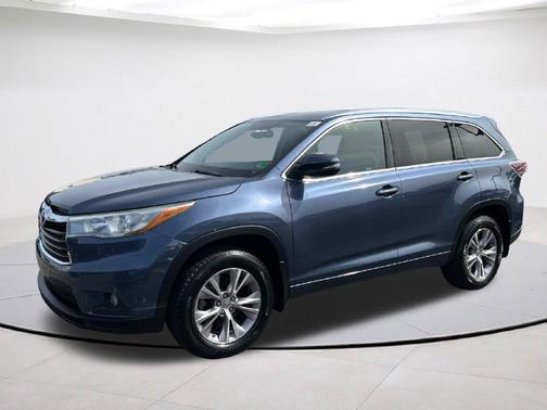 Shoreline Mist 2015 Toyota Highlander XLE