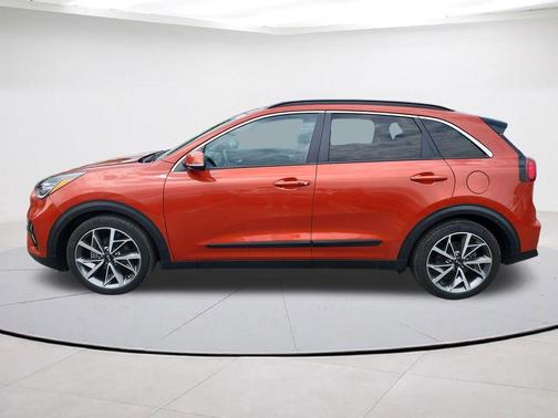Solar Orange 2020 Kia Niro Touring