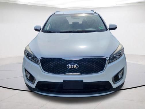Snow White Pearl 2016 Kia Sorento EX