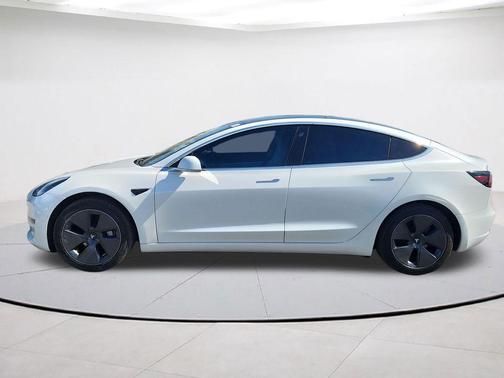 White 2020 Tesla Model 3 Standard Range Plus