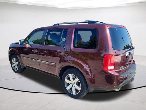 Red 2013 Honda Pilot Touring