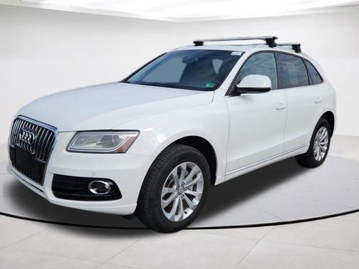 Ibis White 2013 Audi Q5 2.0T Premium Plus