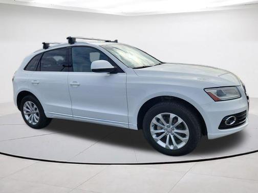 Ibis White 2013 Audi Q5 2.0T Premium Plus