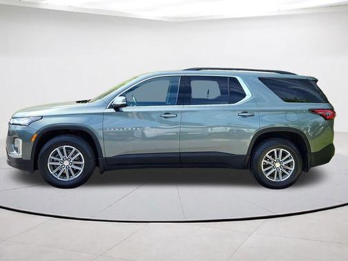 Silver Sage 2023 Chevrolet Traverse LT Leather