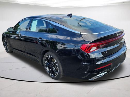 Ebony Black 2024 Kia K5 GT-Line