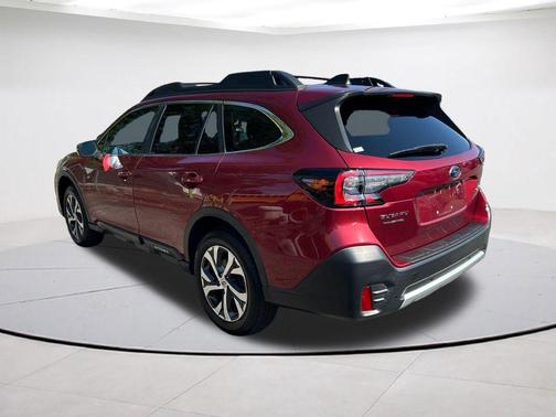 Crimson Red Pearl 2022 Subaru Outback Limited