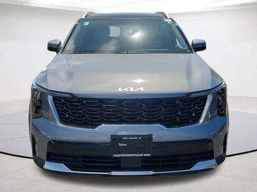 Everlasting Silver 2025 Kia Sorento S