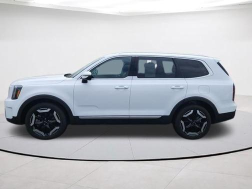 Glacial White Pearl 2023 Kia Telluride EX