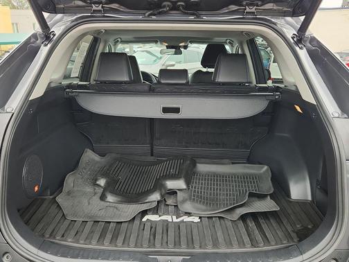 Magnetic Gray Metallic 2021 Toyota RAV4 XLE Premium