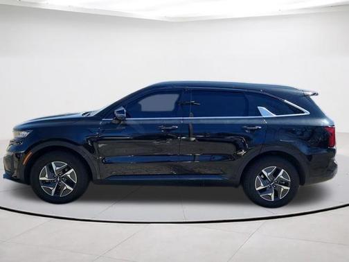 Aurora Black 2022 Kia Sorento Hybrid S