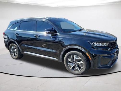 Aurora Black 2022 Kia Sorento Hybrid S