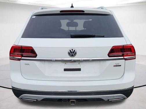 Pure White 2019 Volkswagen Atlas 3.6L SEL