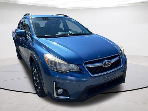 Quartz Blue Pearl 2016 Subaru Crosstrek 2.0i Premium