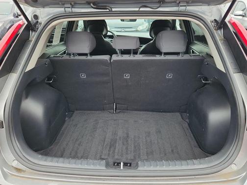 Steel Gray 2023 Kia Niro LX