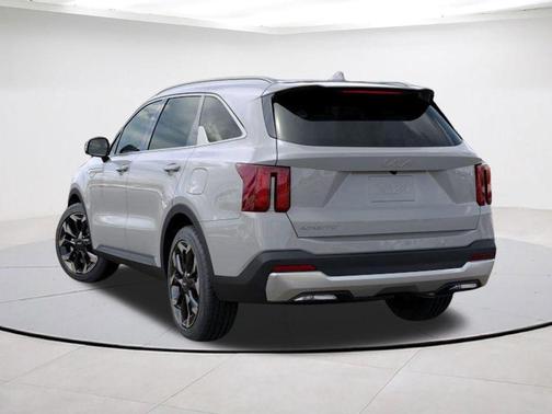 Wolf Gray 2025 Kia Sorento EX