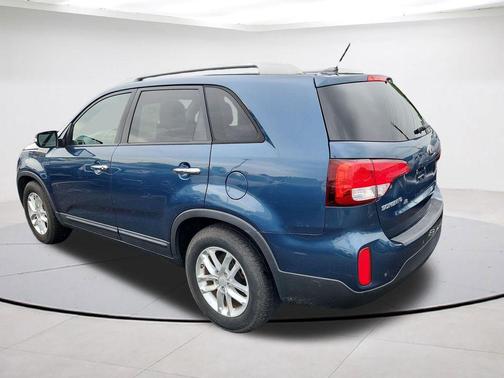 Wave Blue 2015 Kia Sorento LX